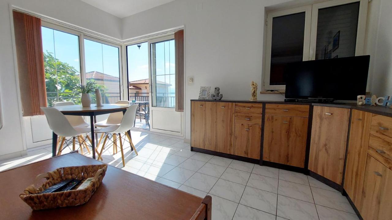 Apartment Mira Опатия Екстериор снимка