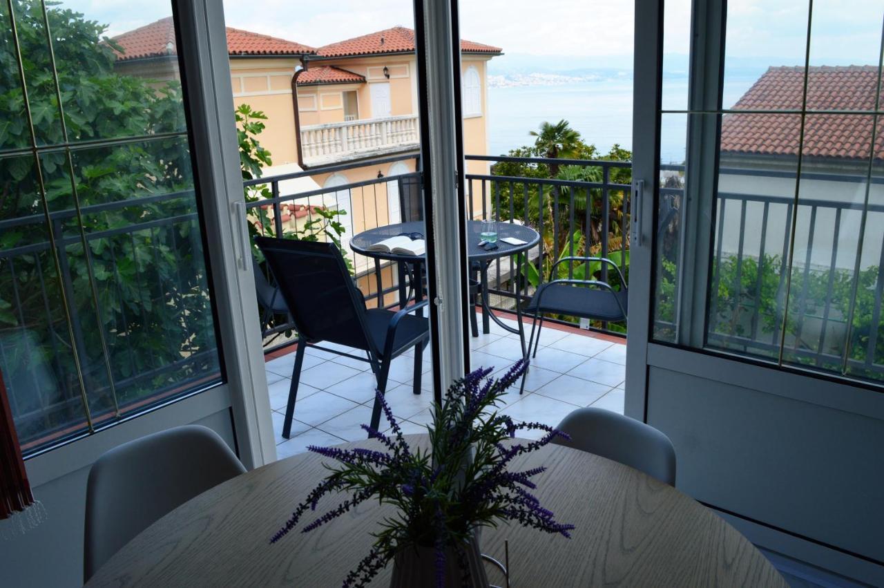 Apartment Mira Опатия Екстериор снимка